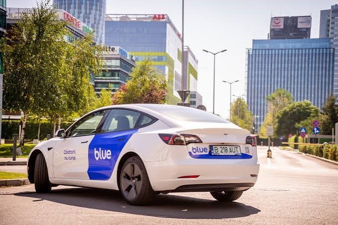 Astoria și Autonom Blue - transportul copiilor de la școală la Centrul de Excelență Astoria